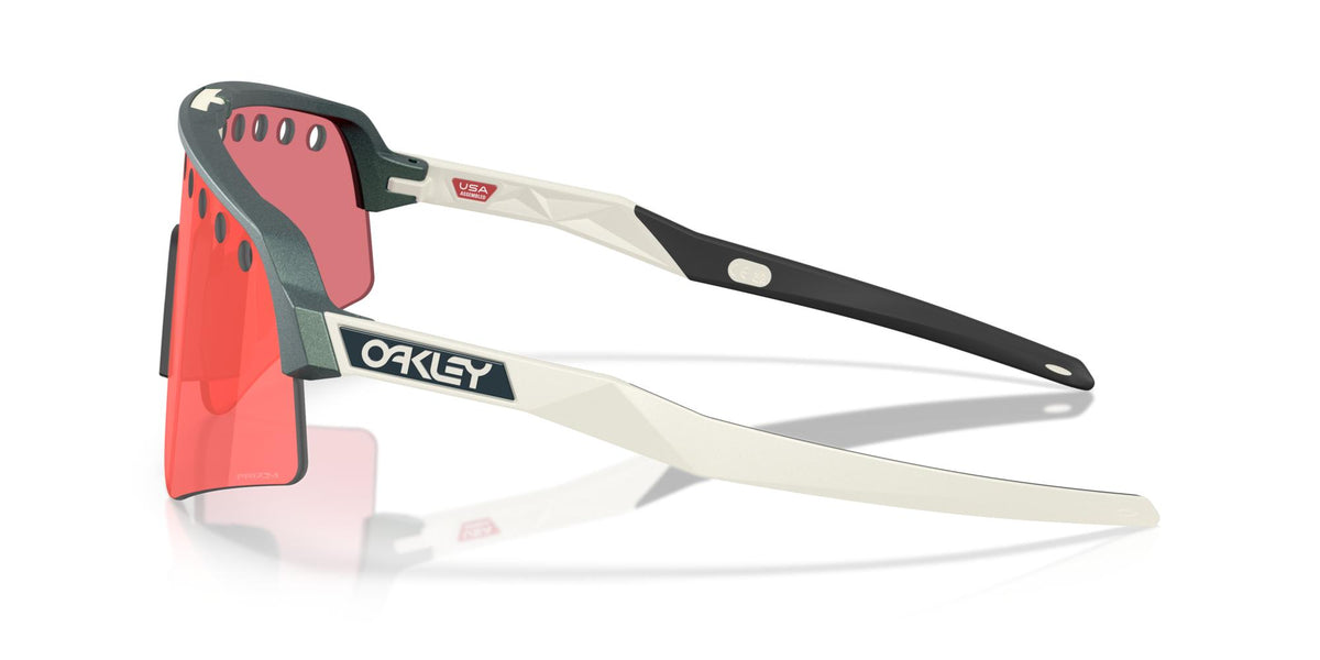 OAKLEY SUTRO LITE SWEEP Matte Silver/Blue Colorshift / -946589 / Prizm Trail Torch